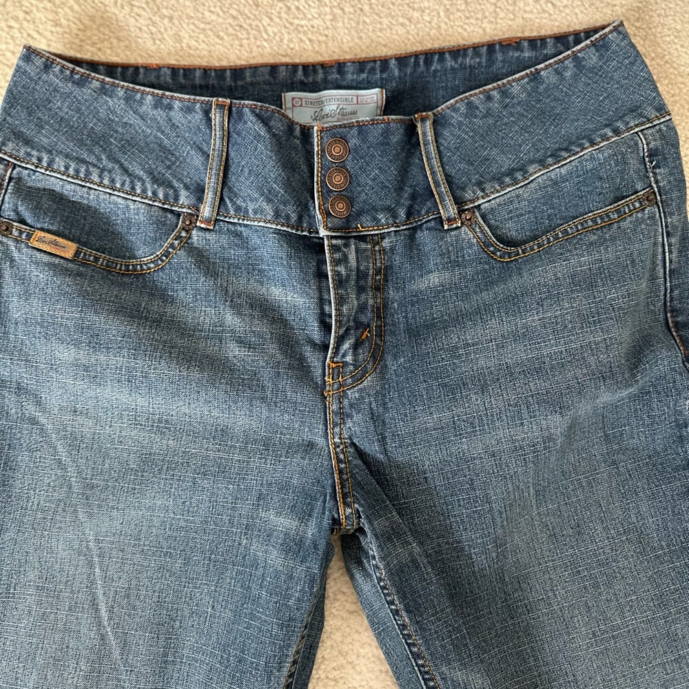 LEVIS Never worn Jeans - Picture 1 of 5